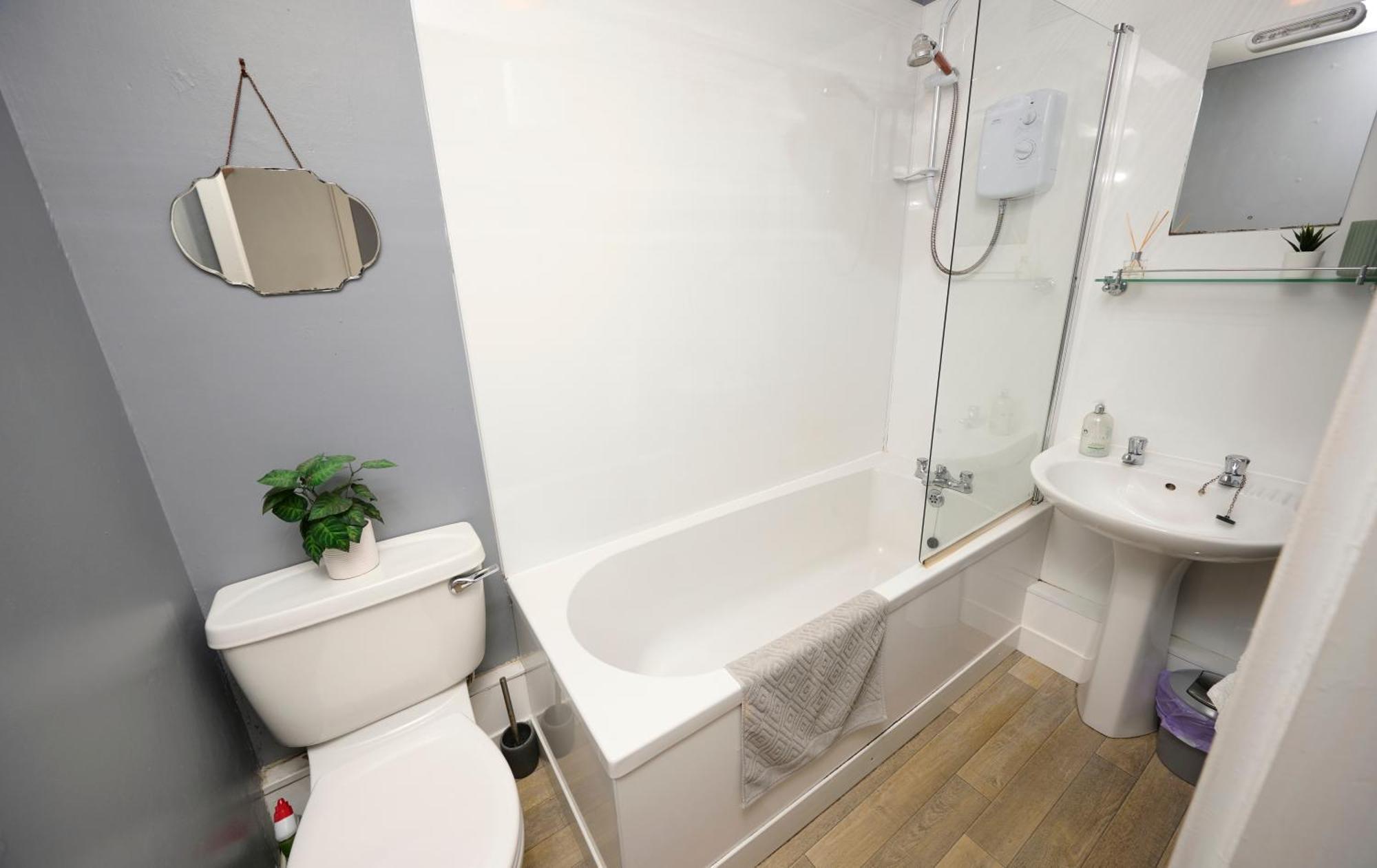 Charming 1Br Apartment Close To Centre With Free Parking Oban Exterior photo